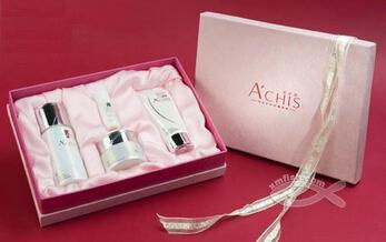 專業印刷服務 臺歷、掛歷、包裝盒與畫冊的卓越品質